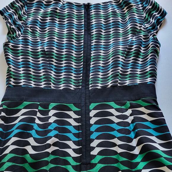 Boden Kensington Geometric Print Silk Blend Cap Sleeved Midi Dress Size 6 - Picture 6 of 10